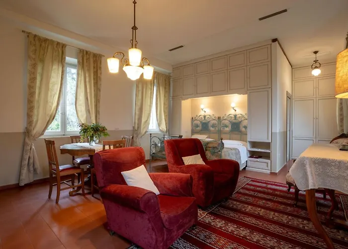 Daire Mit Garten Und Schwimmbad In Den Huegeln Der Marken- By Interhome