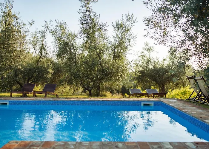 Mit Garten Und Schwimmbad In Den Huegeln Der Marken- By Interhome Daire *