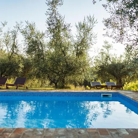 Mit Garten Und Schwimmbad In Den Huegeln Der By Interhome Apartament *