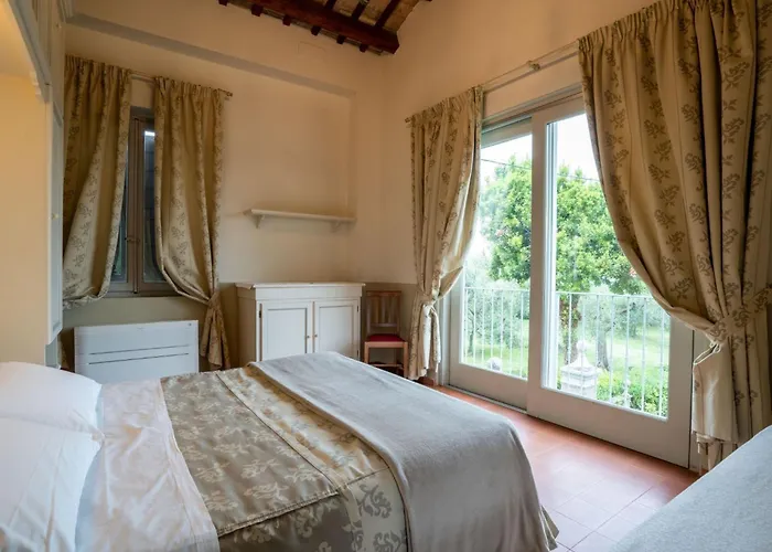 Mit Garten Und Schwimmbad In Den Huegeln Der Marken- By Interhome Pesaro