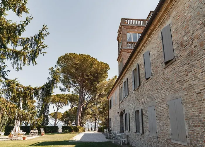 Mit Garten Und Schwimmbad In Den Huegeln Der Marken- By Interhome * Pesaro